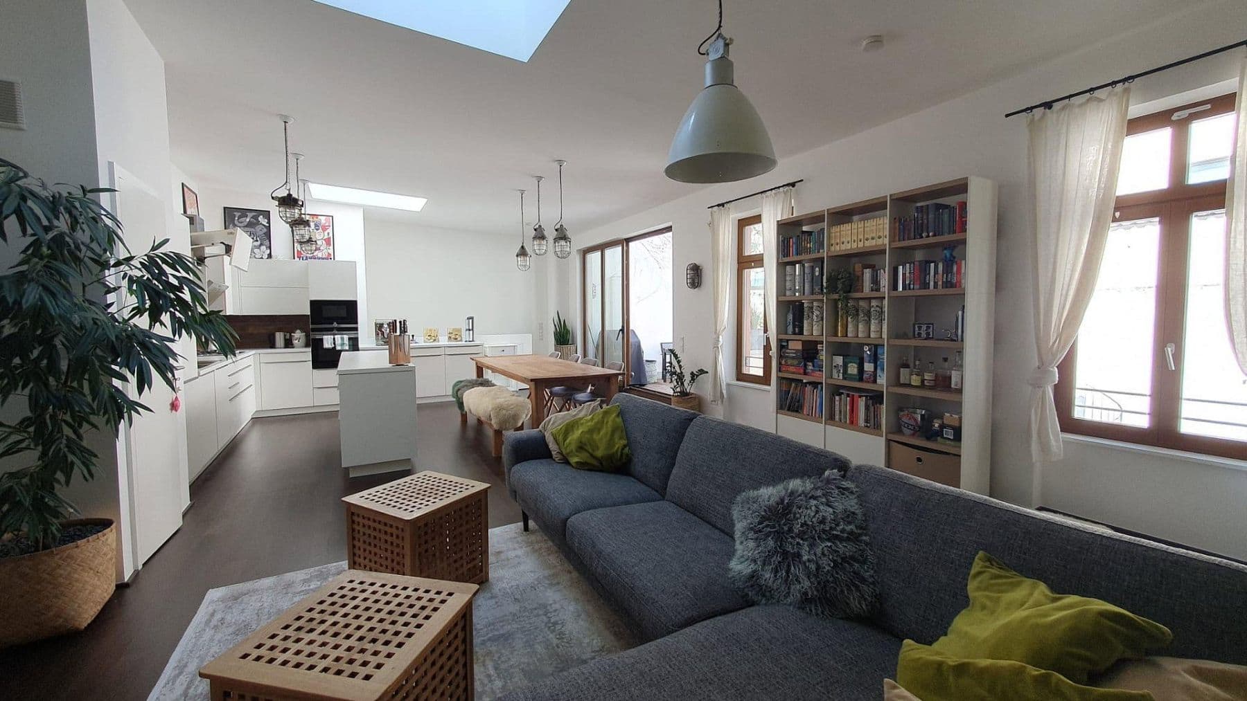 Predaj bytu 3-izbový 143 m², Mainz, Porýnie-Falcko Predaj bytu 3-izbový 143 m², Mainz, Porýnie-Falcko