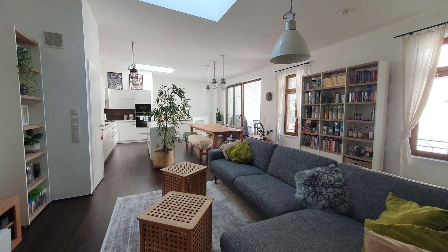 Predaj bytu 3-izbový 143 m², Mainz, Porýnie-Falcko Predaj bytu 3-izbový 143 m², Mainz, Porýnie-Falcko