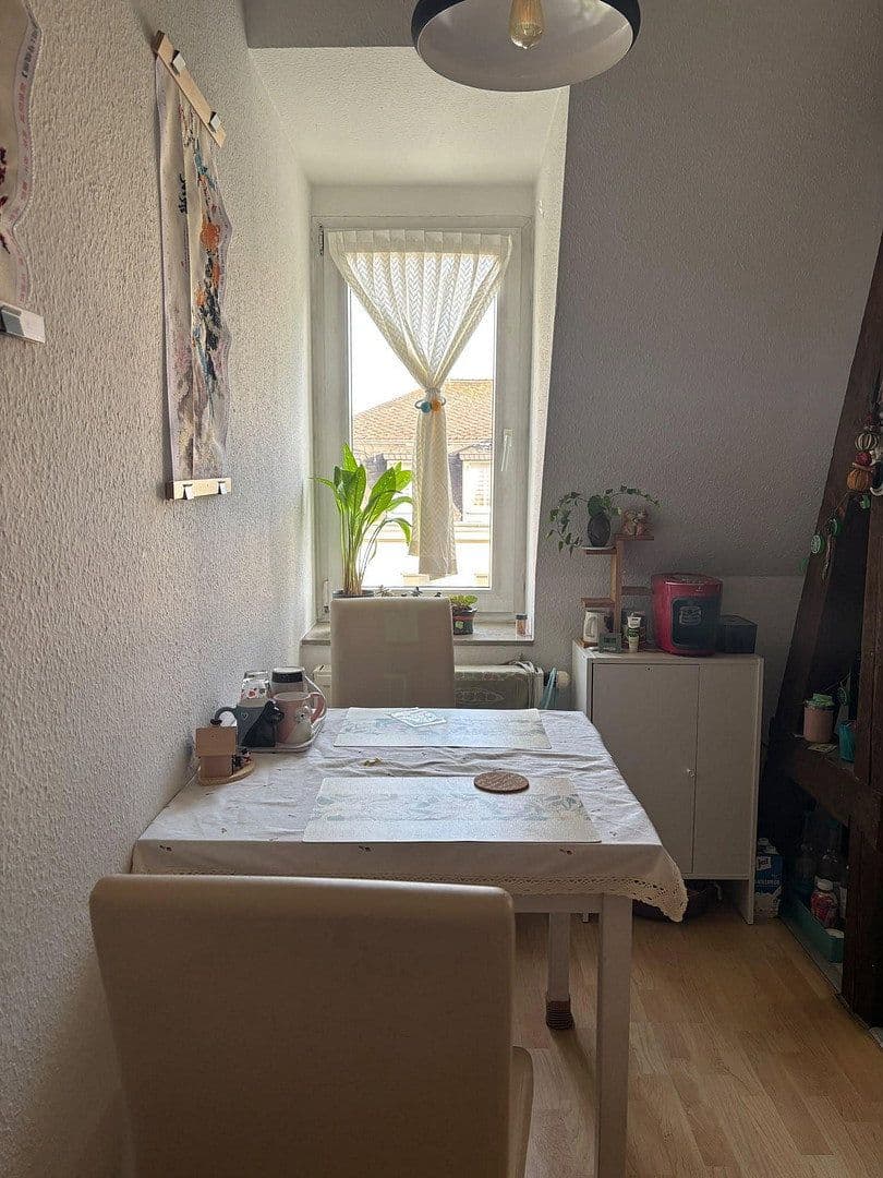 Prenájom bytu 2-izbový 41 m², Gohliserstrasse 6, Dresden, Sasko Prenájom bytu 2-izbový 41 m², Gohliserstrasse 6, Dresden, Sasko