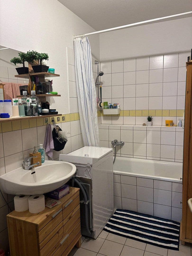 Prenájom bytu 2-izbový 41 m², Gohliserstrasse 6, Dresden, Sasko Prenájom bytu 2-izbový 41 m², Gohliserstrasse 6, Dresden, Sasko