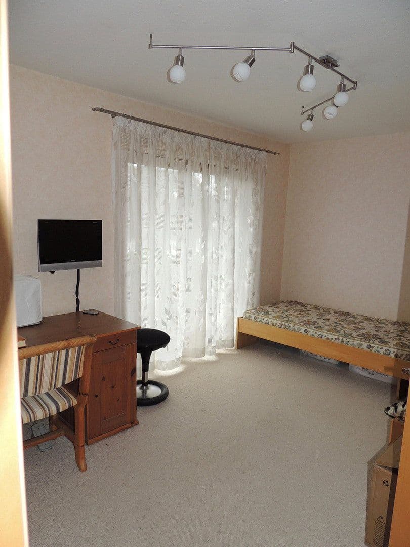 Predaj domu 181 m², pozemok 617 m², Hangstraße 18, Nünschweiler, Porýnie-Falcko Predaj domu 181 m², pozemok 617 m², Hangstraße 18, Nünschweiler, Porýnie-Falcko