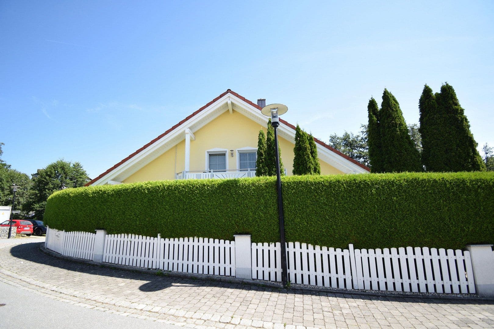 Predaj domu 350 m², pozemok 890 m², Vilshofen an der Donau, Bavorsko Predaj domu 350 m², pozemok 890 m², Vilshofen an der Donau, Bavorsko