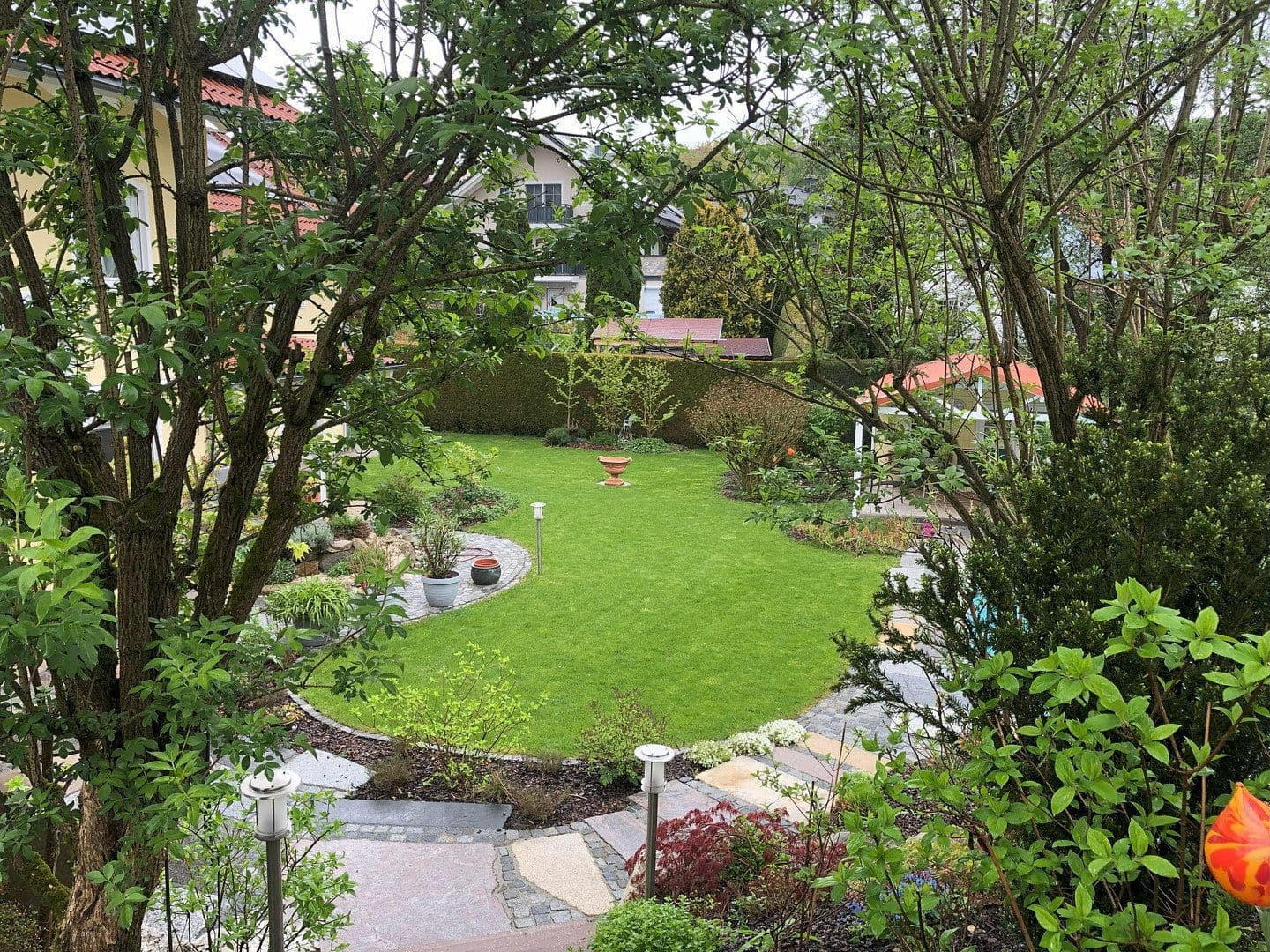 Predaj domu 350 m², pozemok 890 m², Vilshofen an der Donau, Bavorsko Predaj domu 350 m², pozemok 890 m², Vilshofen an der Donau, Bavorsko