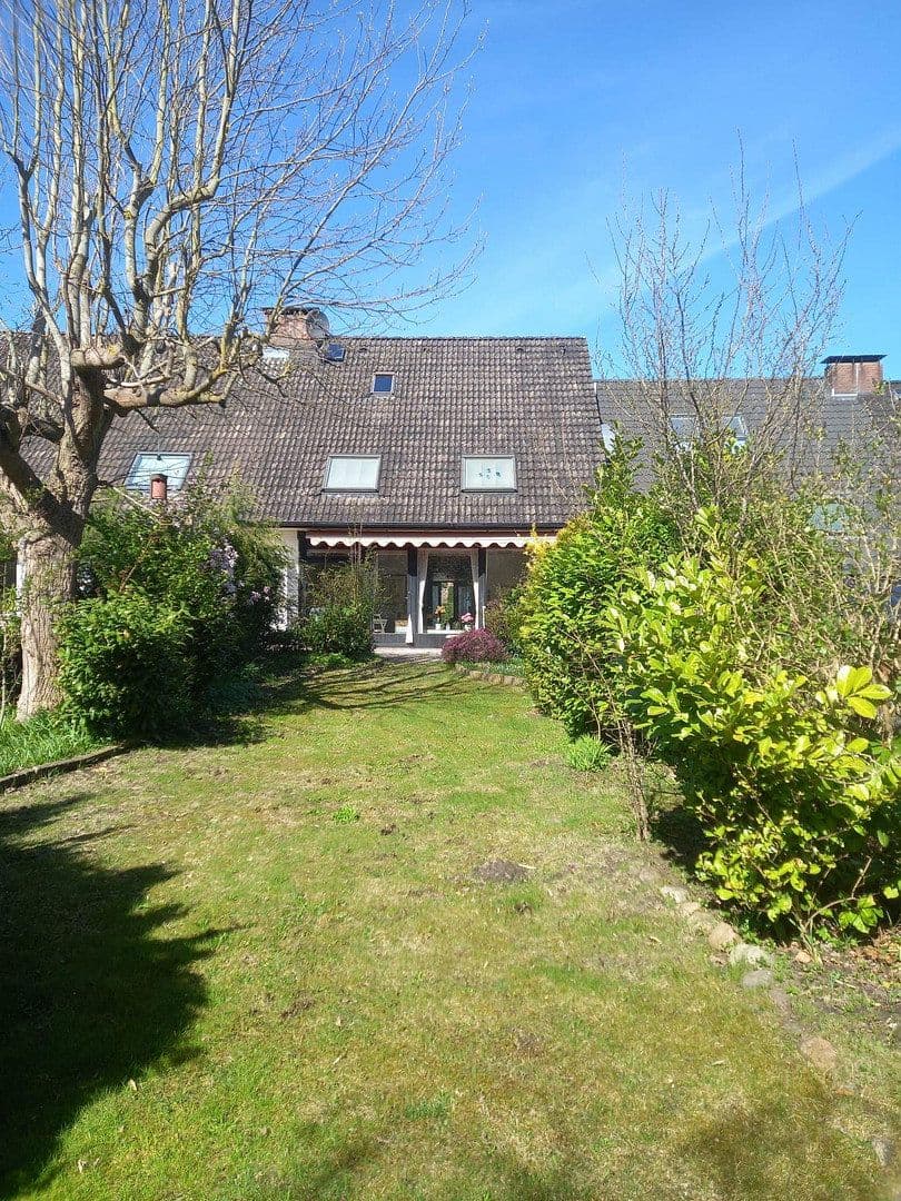 Predaj domu 145 m², pozemok 401 m², Barsbüttel, Šlezvicko-Holštajnsko Predaj domu 145 m², pozemok 401 m², Barsbüttel, Šlezvicko-Holštajnsko