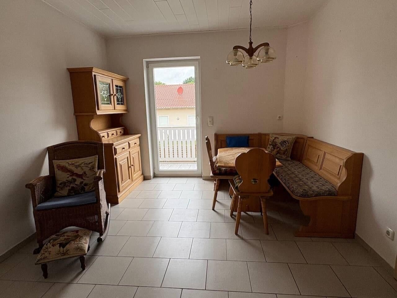 Prenájom domu 188 m², pozemok 627 m², Malching, Bavorsko Prenájom domu 188 m², pozemok 627 m², Malching, Bavorsko