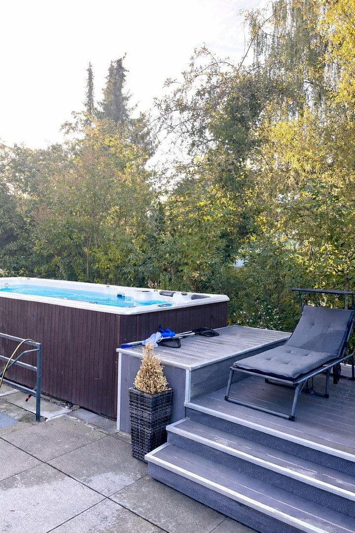 Predaj domu 200 m², pozemok 313 m², Schweinfurt, Bavorsko Predaj domu 200 m², pozemok 313 m², Schweinfurt, Bavorsko