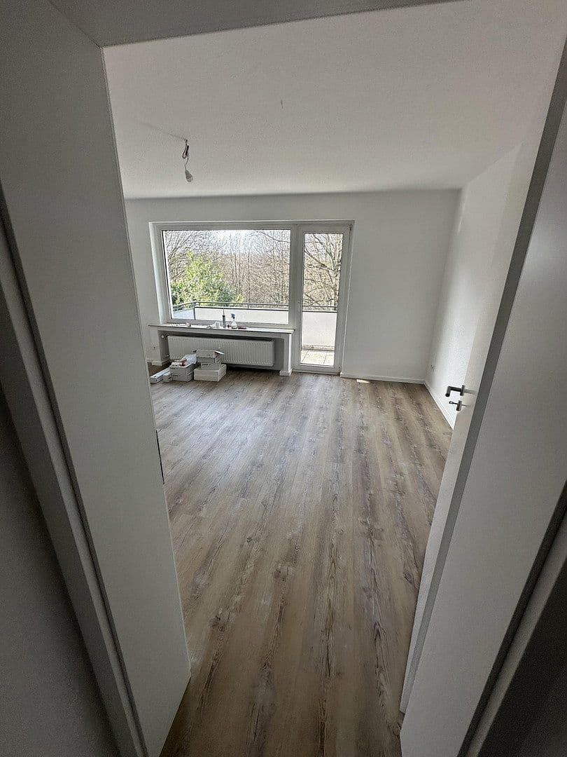 Prenájom bytu 3-izbový 72 m², Grandstraße 44, Essen, Severné Porýnie - Westfálsko Prenájom bytu 3-izbový 72 m², Grandstraße 44, Essen, Severné Porýnie - Westfálsko