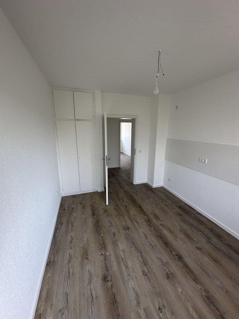 Prenájom bytu 3-izbový 72 m², Grandstraße 44, Essen, Severné Porýnie - Westfálsko Prenájom bytu 3-izbový 72 m², Grandstraße 44, Essen, Severné Porýnie - Westfálsko