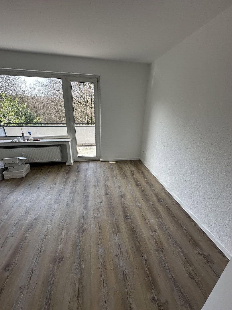 Prenájom bytu 3-izbový 72 m², Grandstraße 44, Essen, Severné Porýnie - Westfálsko Prenájom bytu 3-izbový 72 m², Grandstraße 44, Essen, Severné Porýnie - Westfálsko