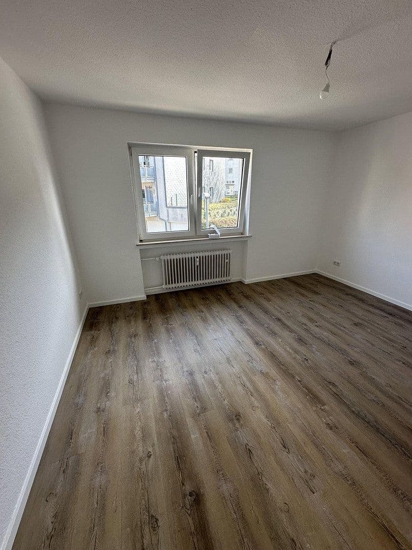 Prenájom bytu 3-izbový 72 m², Grandstraße 44, Essen, Severné Porýnie - Westfálsko Prenájom bytu 3-izbový 72 m², Grandstraße 44, Essen, Severné Porýnie - Westfálsko