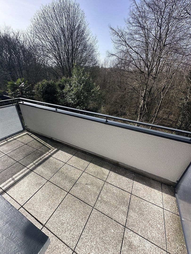 Prenájom bytu 3-izbový 72 m², Grandstraße 44, Essen, Severné Porýnie - Westfálsko Prenájom bytu 3-izbový 72 m², Grandstraße 44, Essen, Severné Porýnie - Westfálsko