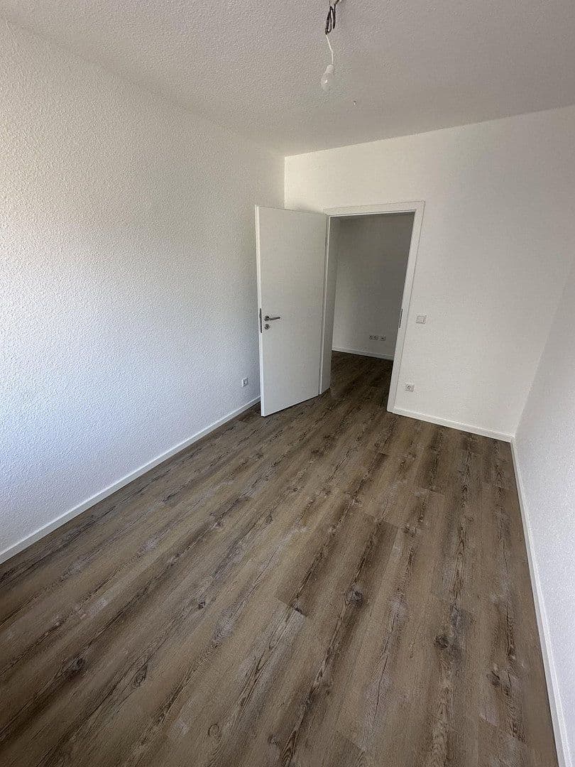 Prenájom bytu 3-izbový 72 m², Grandstraße 44, Essen, Severné Porýnie - Westfálsko Prenájom bytu 3-izbový 72 m², Grandstraße 44, Essen, Severné Porýnie - Westfálsko