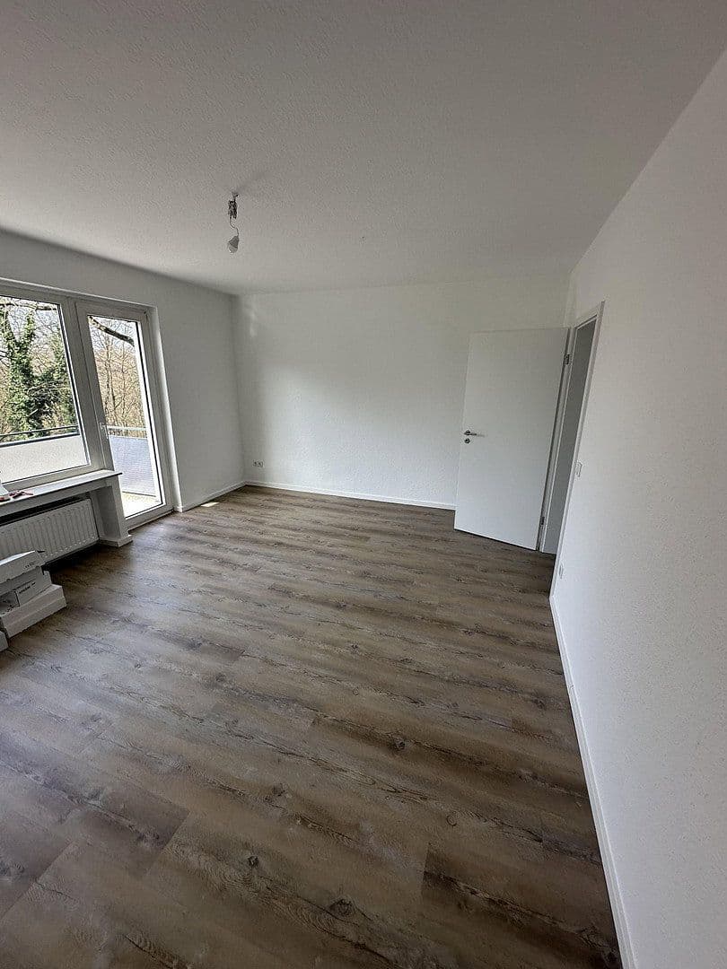 Prenájom bytu 3-izbový 72 m², Grandstraße 44, Essen, Severné Porýnie - Westfálsko Prenájom bytu 3-izbový 72 m², Grandstraße 44, Essen, Severné Porýnie - Westfálsko