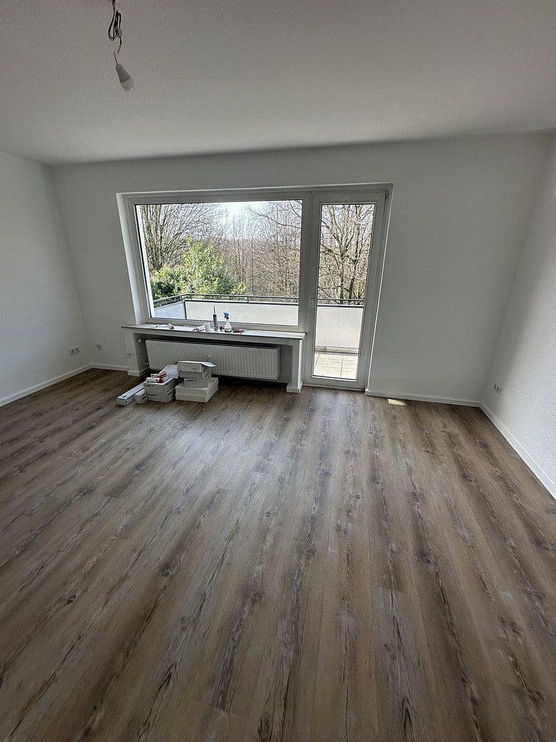 Prenájom bytu 3-izbový 72 m², Grandstraße 44, Essen, Severné Porýnie - Westfálsko Prenájom bytu 3-izbový 72 m², Grandstraße 44, Essen, Severné Porýnie - Westfálsko