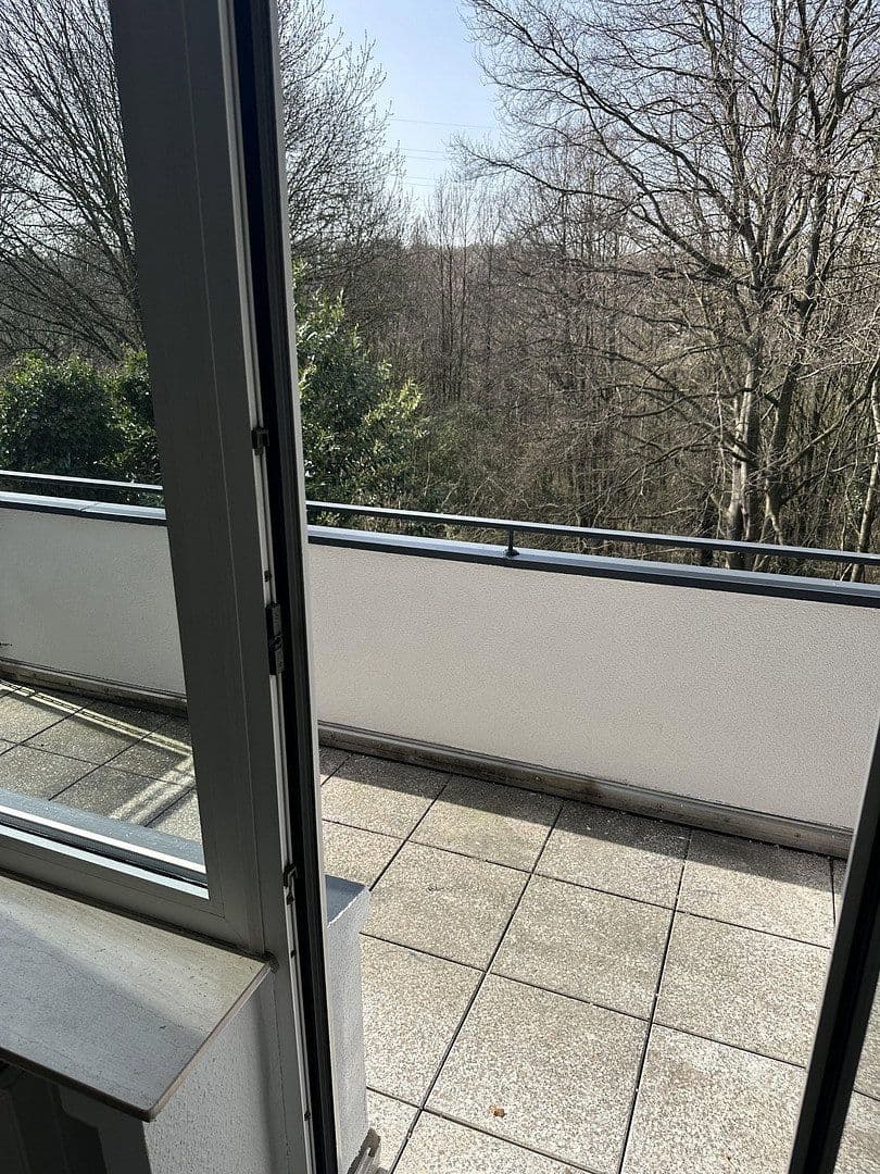 Prenájom bytu 3-izbový 72 m², Grandstraße 44, Essen, Severné Porýnie - Westfálsko Prenájom bytu 3-izbový 72 m², Grandstraße 44, Essen, Severné Porýnie - Westfálsko