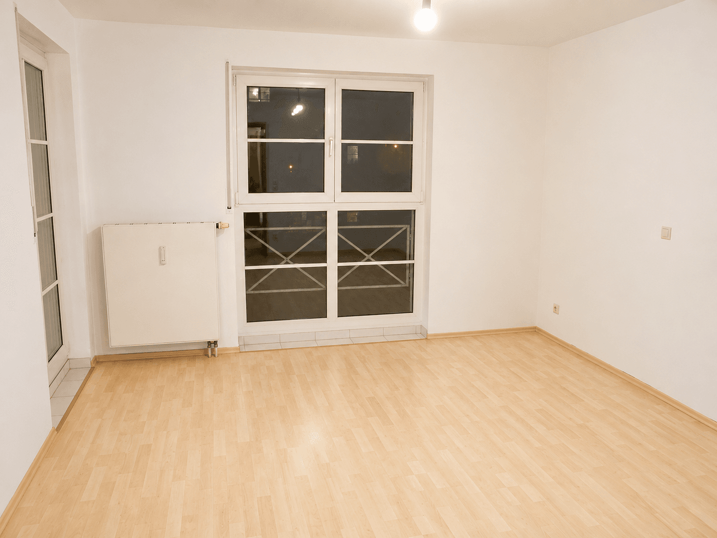 Prenájom bytu 2-izbový 66 m², Werneuchen, Brandenbursko Prenájom bytu 2-izbový 66 m², Werneuchen, Brandenbursko