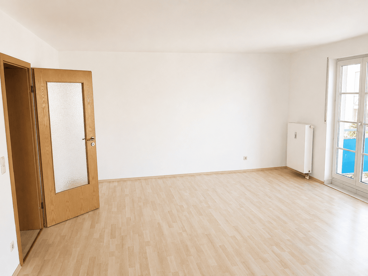 Prenájom bytu 2-izbový 66 m², Werneuchen, Brandenbursko Prenájom bytu 2-izbový 66 m², Werneuchen, Brandenbursko