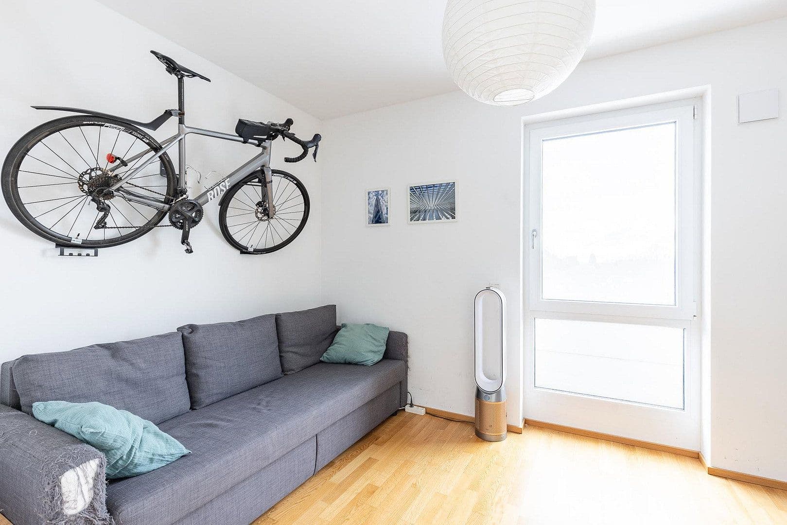 Prenájom bytu 3-izbový 142 m², Köln, Severné Porýnie - Westfálsko Prenájom bytu 3-izbový 142 m², Köln, Severné Porýnie - Westfálsko