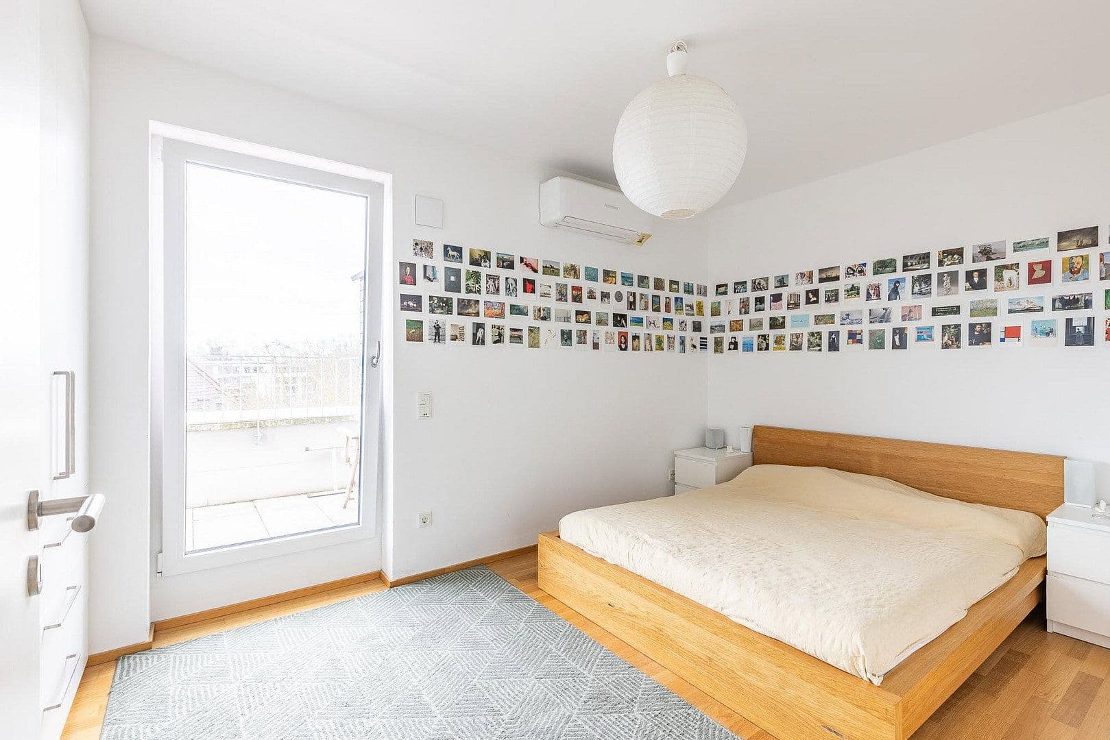 Prenájom bytu 3-izbový 142 m², Köln, Severné Porýnie - Westfálsko Prenájom bytu 3-izbový 142 m², Köln, Severné Porýnie - Westfálsko