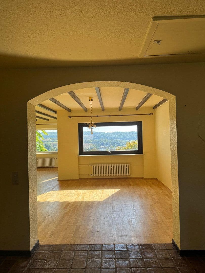 Predaj domu 211 m², pozemok 672 m², Nidda, Hesensko Predaj domu 211 m², pozemok 672 m², Nidda, Hesensko