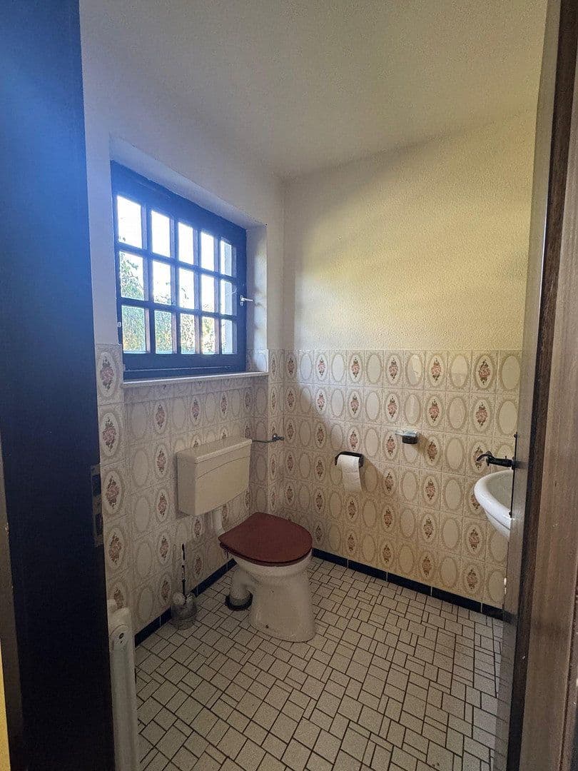 Predaj domu 211 m², pozemok 672 m², Nidda, Hesensko Predaj domu 211 m², pozemok 672 m², Nidda, Hesensko