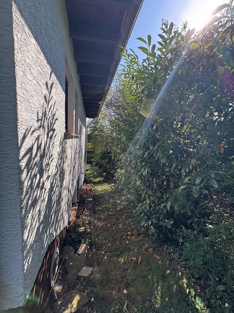 Predaj domu 211 m², pozemok 672 m², Nidda, Hesensko Predaj domu 211 m², pozemok 672 m², Nidda, Hesensko