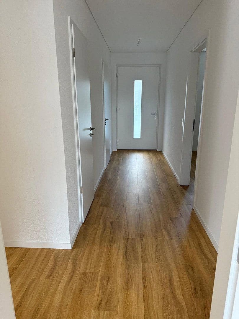 Prenájom bytu 4-izbový 111 m², Bad Säckingen, Bádensko-Wurttembersko Prenájom bytu 4-izbový 111 m², Bad Säckingen, Bádensko-Wurttembersko