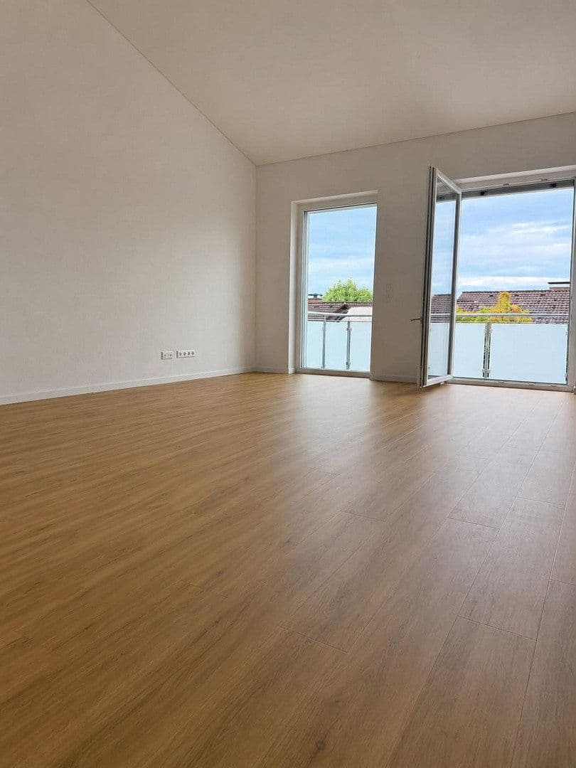 Prenájom bytu 4-izbový 111 m², Bad Säckingen, Bádensko-Wurttembersko Prenájom bytu 4-izbový 111 m², Bad Säckingen, Bádensko-Wurttembersko