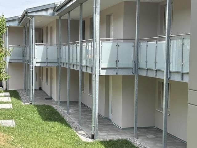 Prenájom bytu 4-izbový 111 m², Bad Säckingen, Bádensko-Wurttembersko Prenájom bytu 4-izbový 111 m², Bad Säckingen, Bádensko-Wurttembersko