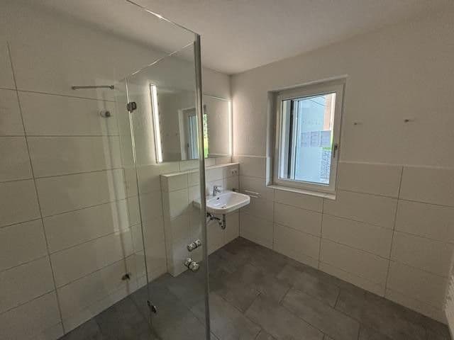 Prenájom bytu 4-izbový 111 m², Bad Säckingen, Bádensko-Wurttembersko Prenájom bytu 4-izbový 111 m², Bad Säckingen, Bádensko-Wurttembersko