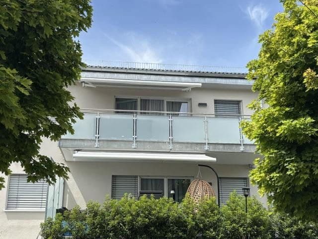 Prenájom bytu 4-izbový 111 m², Bad Säckingen, Bádensko-Wurttembersko Prenájom bytu 4-izbový 111 m², Bad Säckingen, Bádensko-Wurttembersko