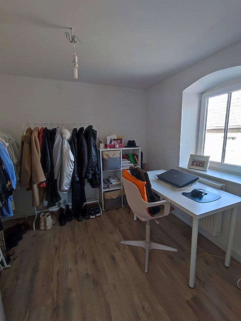 Prenájom bytu 4-izbový 100 m², Bayreuth, Bavorsko Prenájom bytu 4-izbový 100 m², Bayreuth, Bavorsko