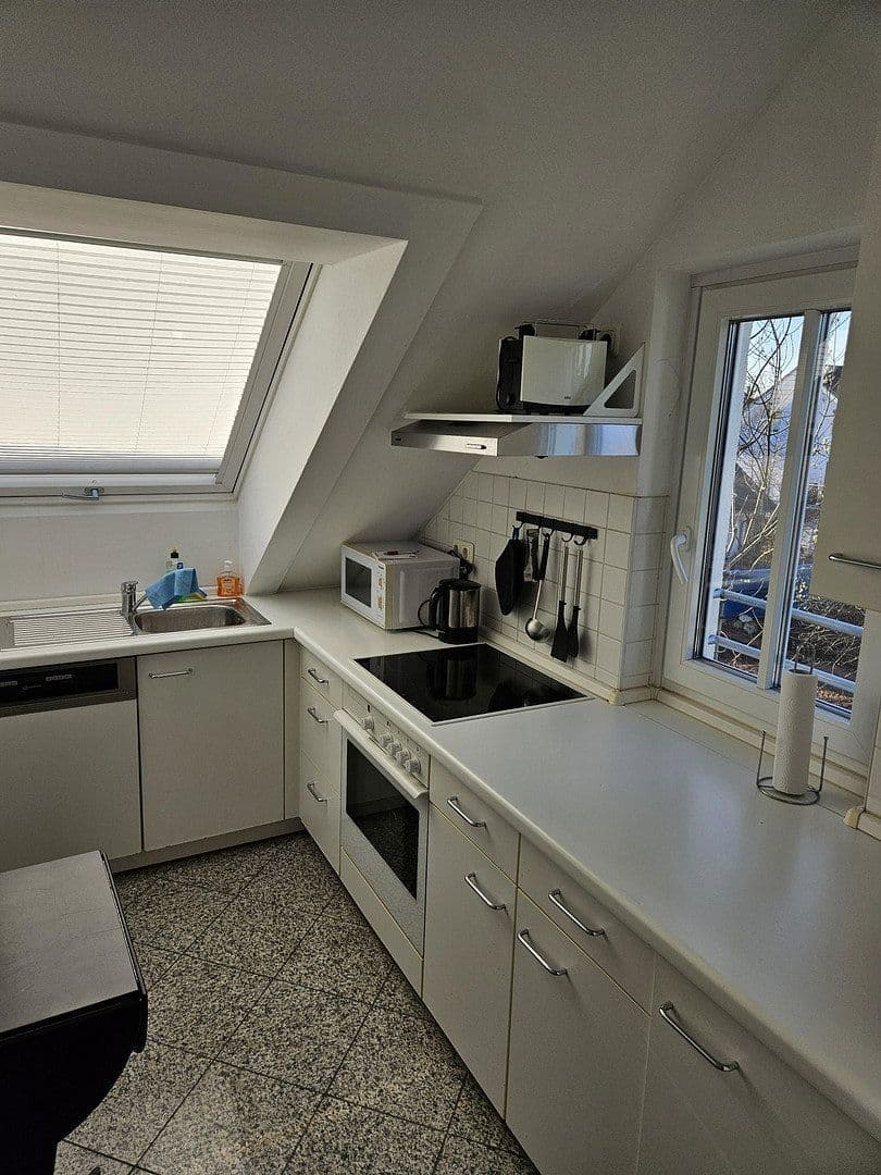 Prenájom bytu 2-izbový 53 m², Lerchenauer Str. 176, München, Bavorsko Prenájom bytu 2-izbový 53 m², Lerchenauer Str. 176, München, Bavorsko