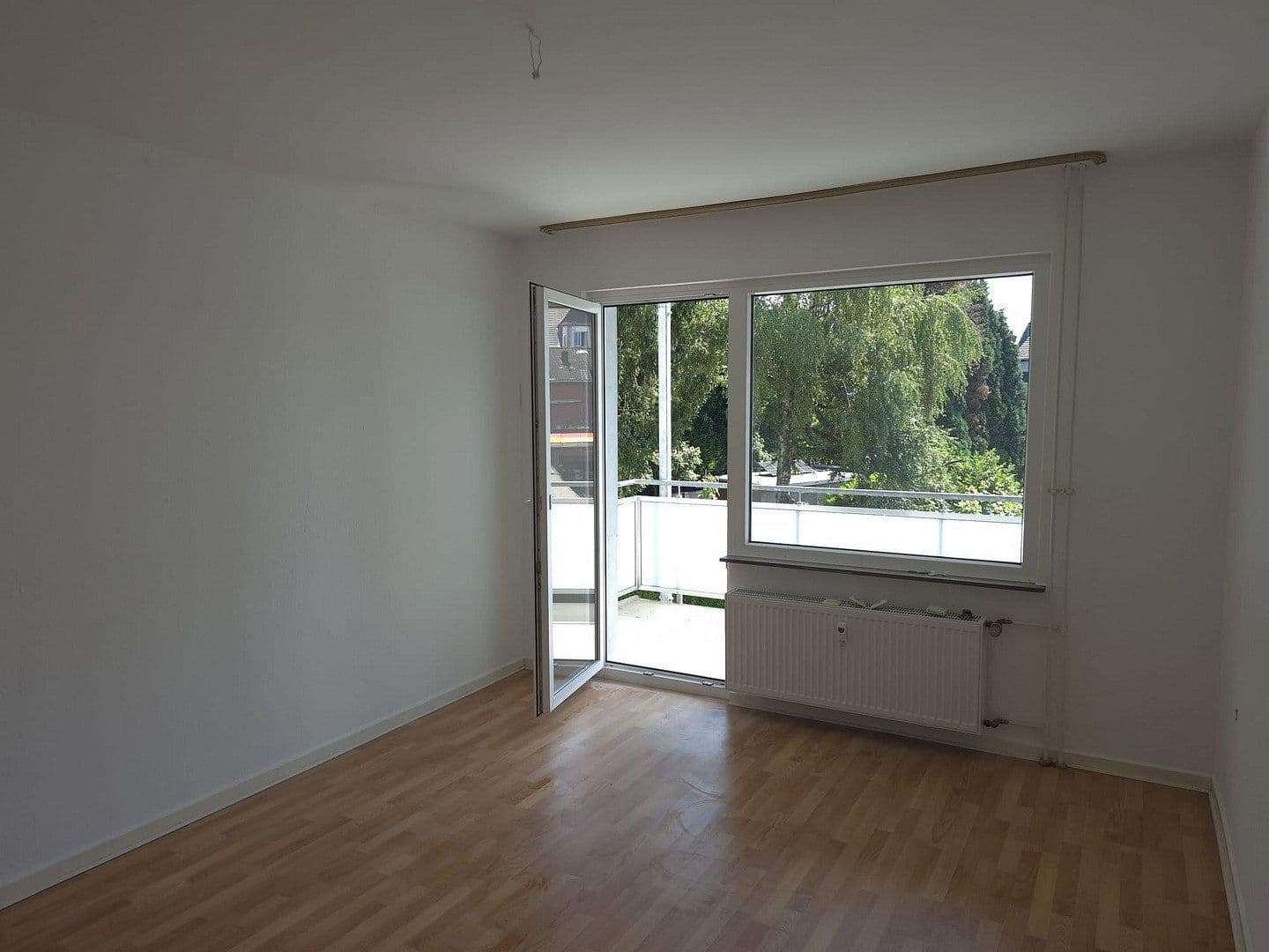 Prenájom bytu 3-izbový 67 m², Gelsenkirchen - Horst, Severné Porýnie - Westfálsko Prenájom bytu 3-izbový 67 m², Gelsenkirchen - Horst, Severné Porýnie - Westfálsko