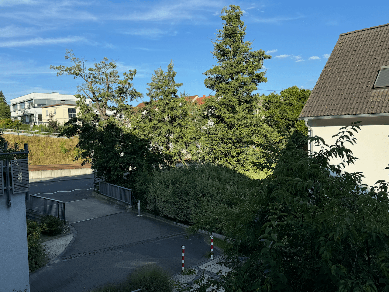 Prenájom bytu 2-izbový 68 m², Oberurseler Weg 3, Frankfurt, Hesensko Prenájom bytu 2-izbový 68 m², Oberurseler Weg 3, Frankfurt, Hesensko