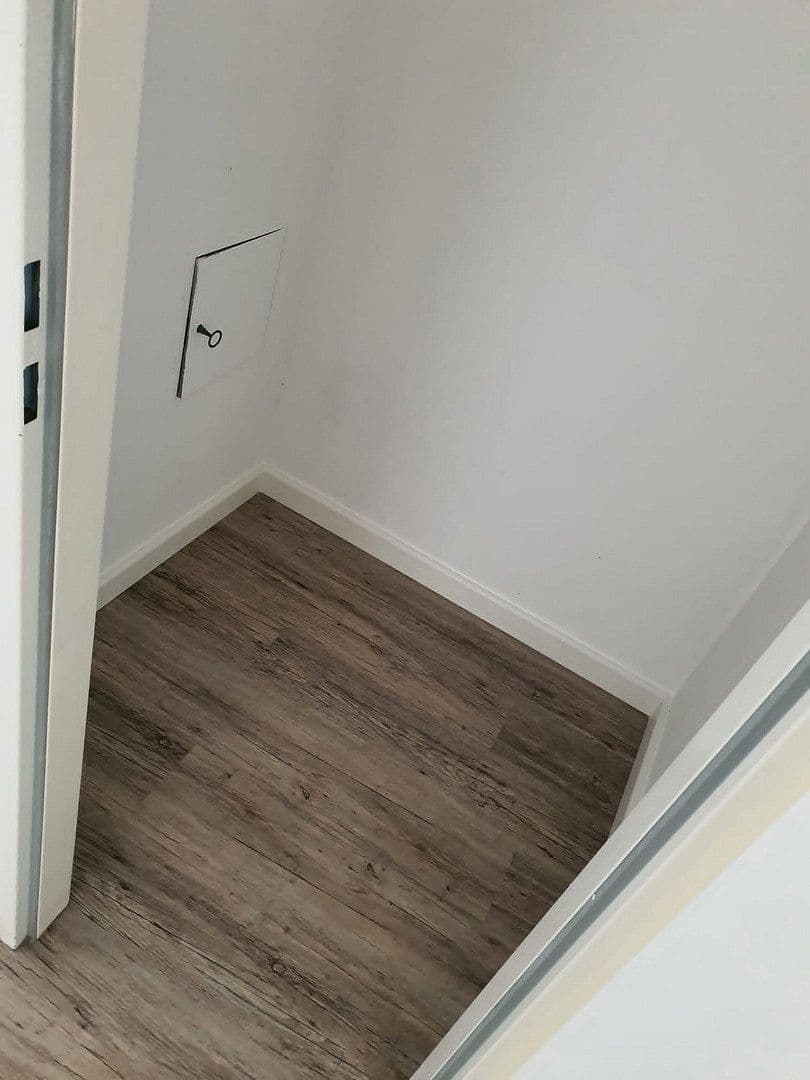 Prenájom bytu 2-izbový 70 m², Hirschweg 32, Ludwigsfelde, Brandenbursko Prenájom bytu 2-izbový 70 m², Hirschweg 32, Ludwigsfelde, Brandenbursko