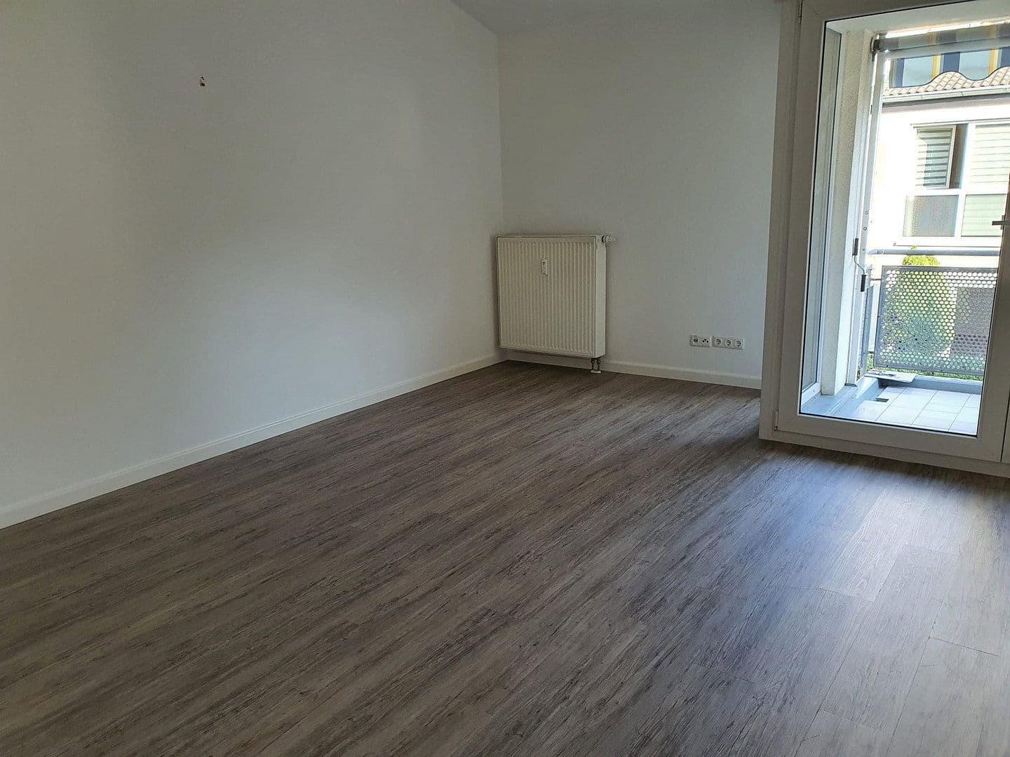 Prenájom bytu 2-izbový 70 m², Hirschweg 32, Ludwigsfelde, Brandenbursko Prenájom bytu 2-izbový 70 m², Hirschweg 32, Ludwigsfelde, Brandenbursko