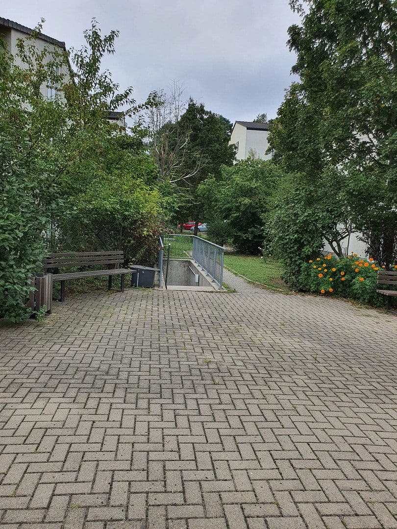 Prenájom bytu 2-izbový 70 m², Hirschweg 32, Ludwigsfelde, Brandenbursko Prenájom bytu 2-izbový 70 m², Hirschweg 32, Ludwigsfelde, Brandenbursko