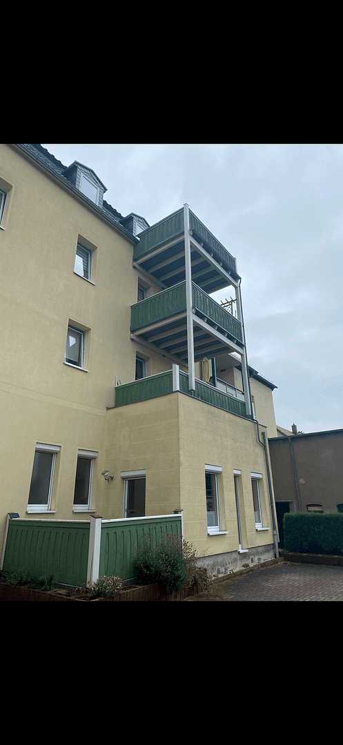 Prenájom bytu 3-izbový 95 m², Rousseaustr. 17, Altenburg, Durínsko Prenájom bytu 3-izbový 95 m², Rousseaustr. 17, Altenburg, Durínsko