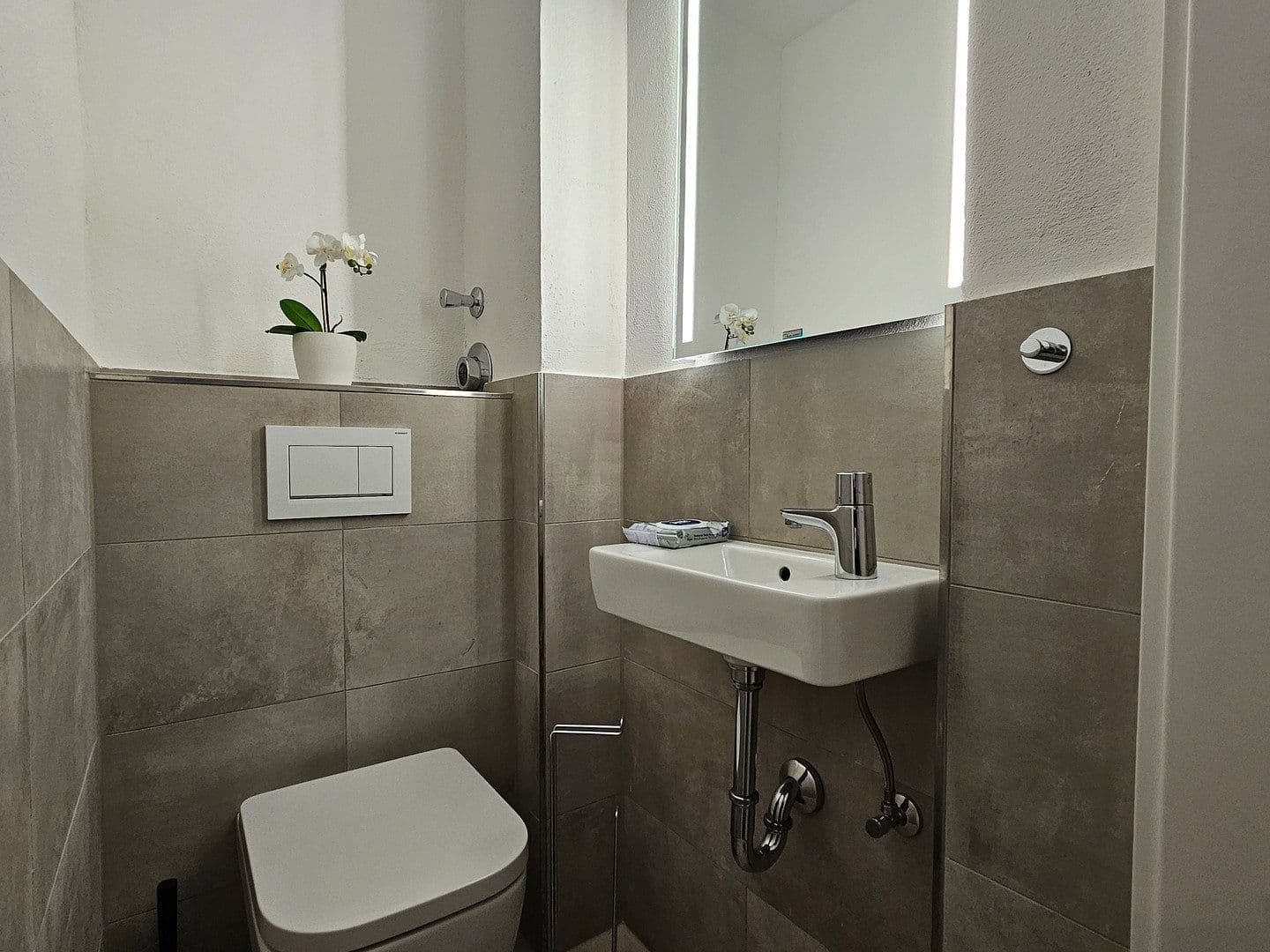 Prenájom bytu 3-izbový 93 m², Lichtenbergstraße 75, Darmstadt, Hesensko Prenájom bytu 3-izbový 93 m², Lichtenbergstraße 75, Darmstadt, Hesensko