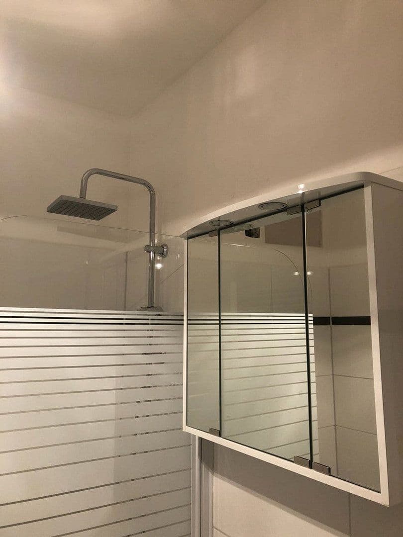 Prenájom bytu 1-izbový 43 m², Britzer Damm 50, Berlin, Berlín Prenájom bytu 1-izbový 43 m², Britzer Damm 50, Berlin, Berlín