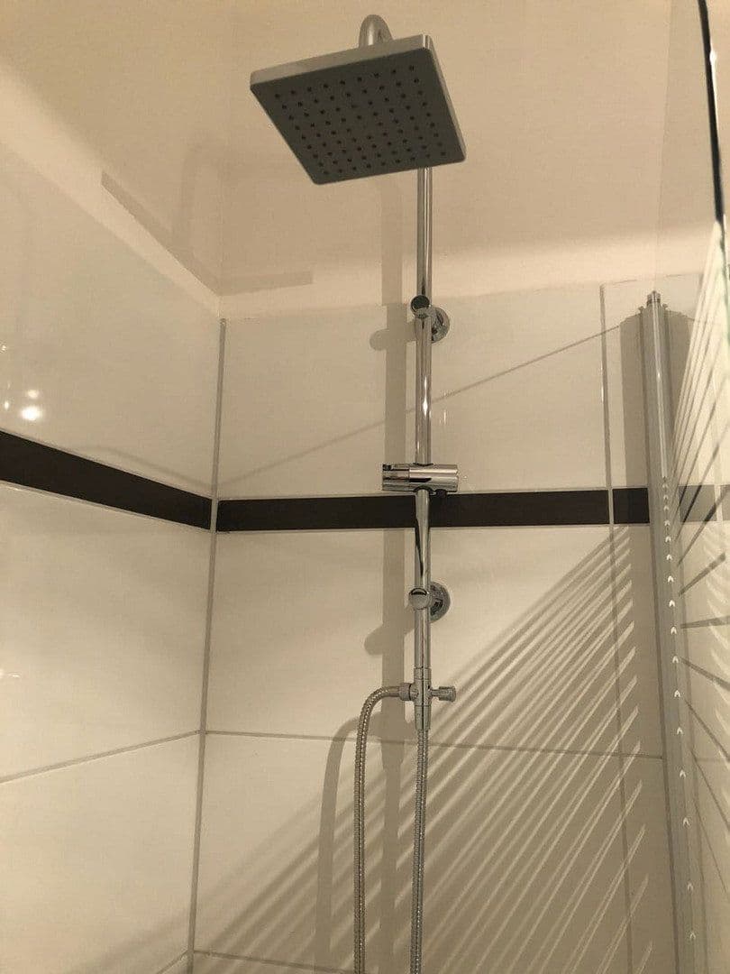 Prenájom bytu 1-izbový 43 m², Britzer Damm 50, Berlin, Berlín Prenájom bytu 1-izbový 43 m², Britzer Damm 50, Berlin, Berlín