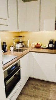 Prenájom bytu 1-izbový 32 m², Haunstetterstrasse 95, Augsburg, Bavorsko Prenájom bytu 1-izbový 32 m², Haunstetterstrasse 95, Augsburg, Bavorsko