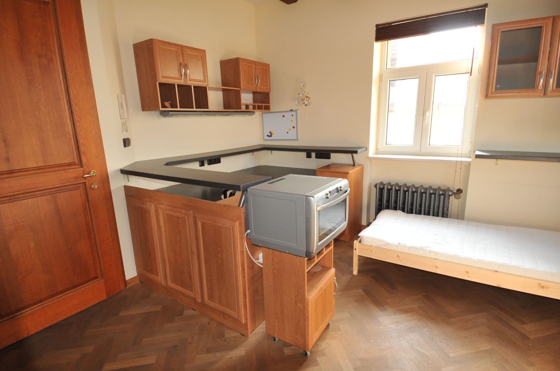 Prenájom bytu 1-izbový 15 m², V Olšinách, Praha, Praha Prenájom bytu 1-izbový 15 m², V Olšinách, Praha, Praha