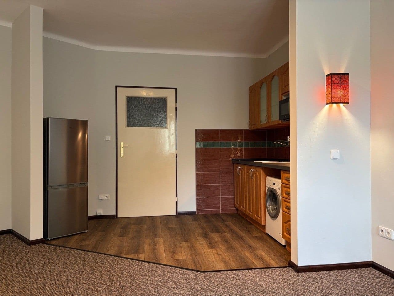 Prenájom bytu 1-izbový 25 m², Žateckých, Praha, Praha Prenájom bytu 1-izbový 25 m², Žateckých, Praha, Praha