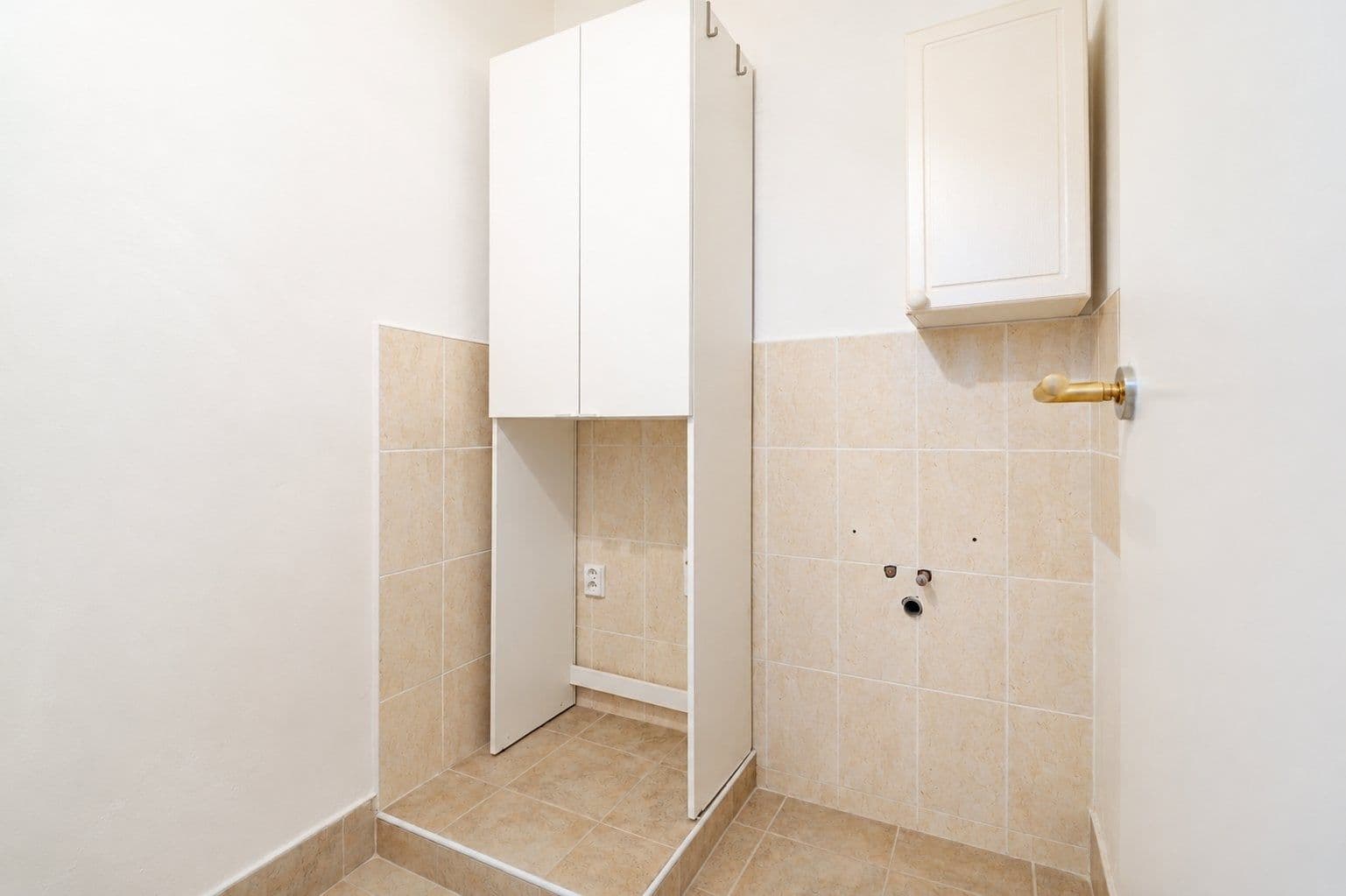Prenájom bytu 3-izbový 67 m², Jetelová, Praha, Praha Prenájom bytu 3-izbový 67 m², Jetelová, Praha, Praha