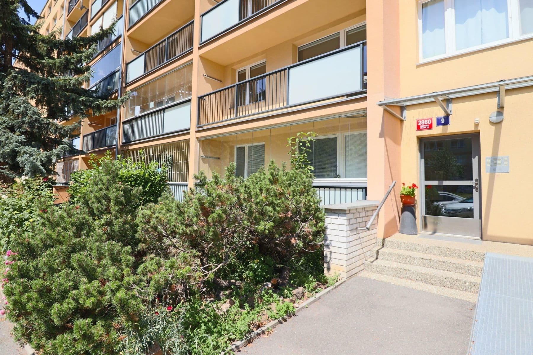 Prenájom bytu 3-izbový 67 m², Jetelová, Praha, Praha Prenájom bytu 3-izbový 67 m², Jetelová, Praha, Praha