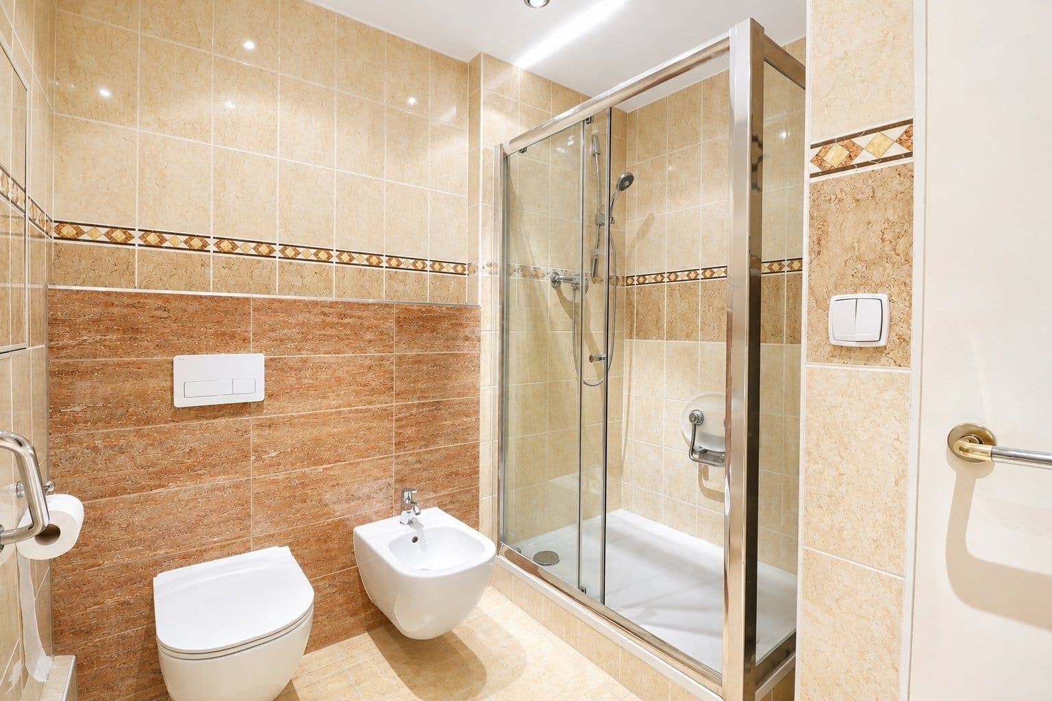 Prenájom bytu 3-izbový 67 m², Jetelová, Praha, Praha Prenájom bytu 3-izbový 67 m², Jetelová, Praha, Praha