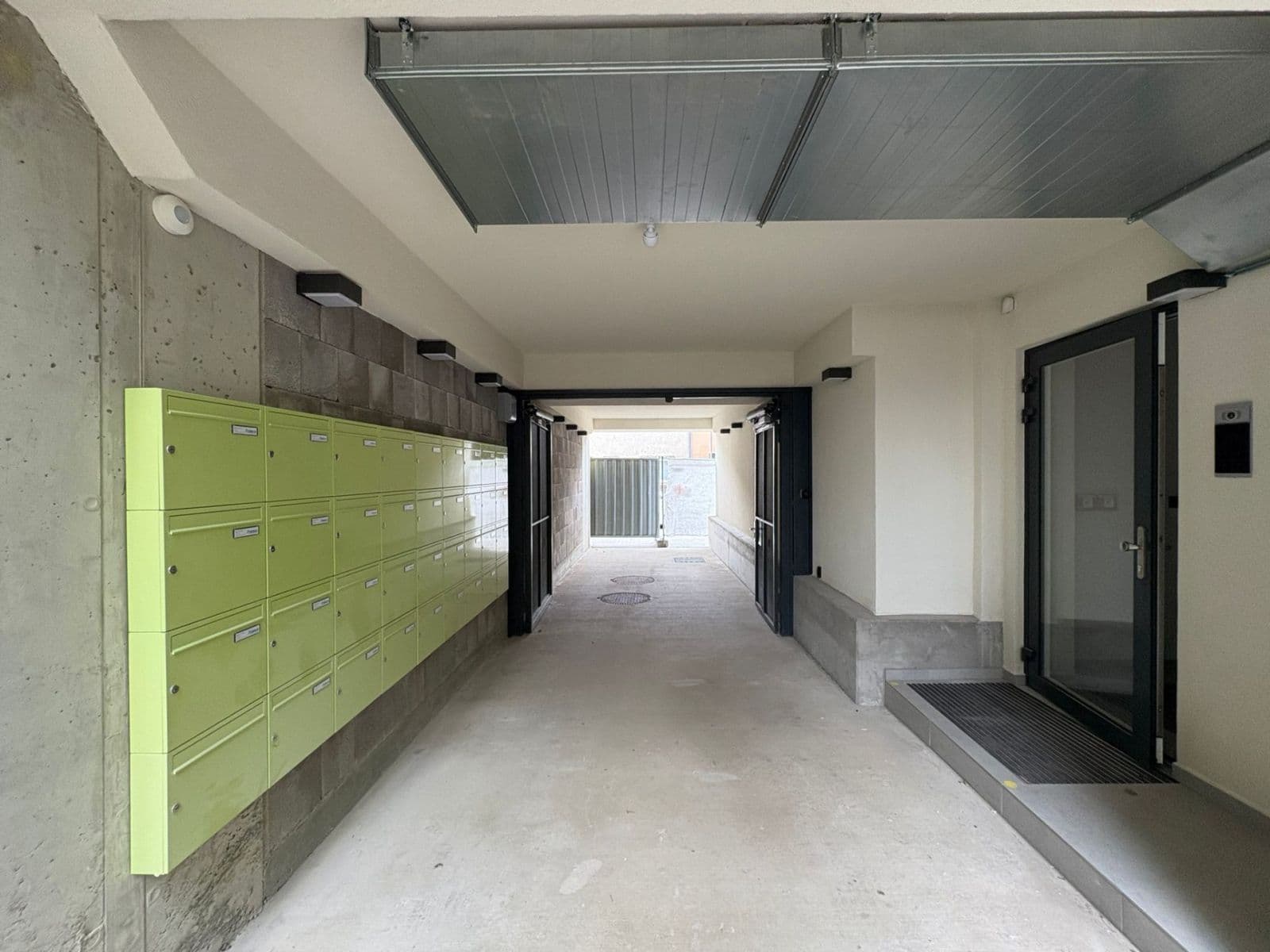 Prenájom bytu 1-izbový 27 m², Svitavská, Brno, Jihomoravský kraj Prenájom bytu 1-izbový 27 m², Svitavská, Brno, Jihomoravský kraj