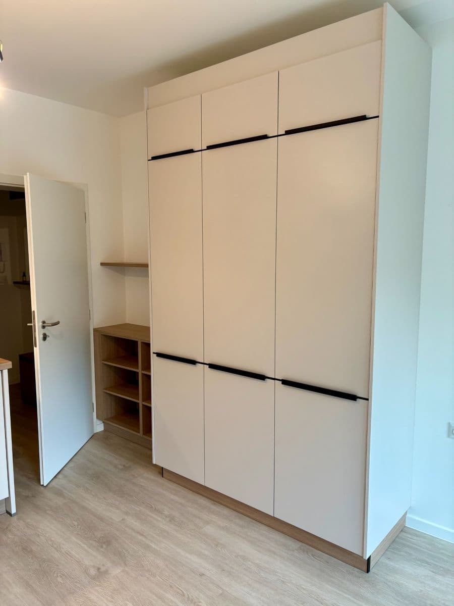Prenájom bytu 1-izbový 27 m², Svitavská, Brno, Jihomoravský kraj Prenájom bytu 1-izbový 27 m², Svitavská, Brno, Jihomoravský kraj